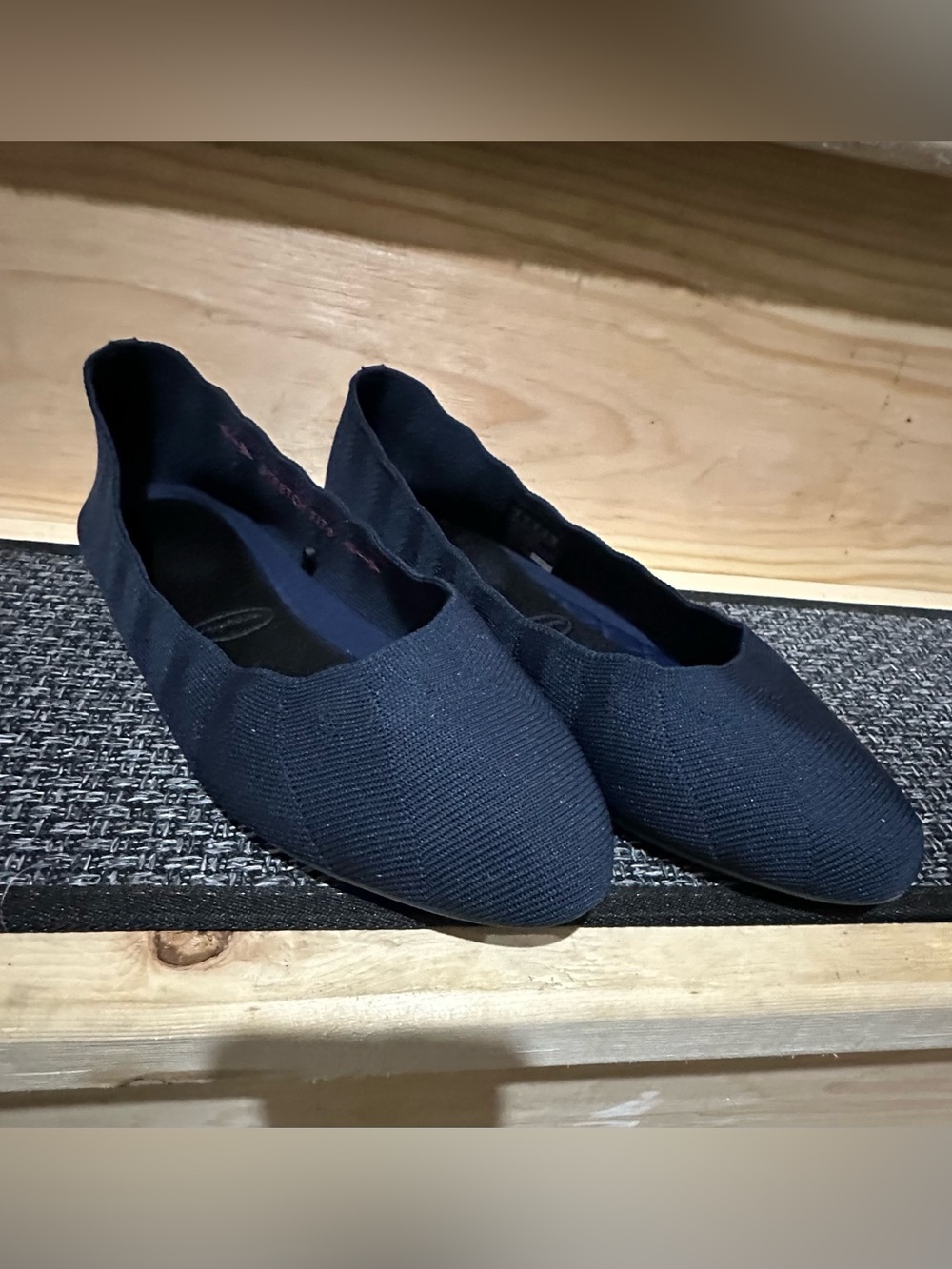 Skechers Women's Navy Knit Slip-On Flats Size 9